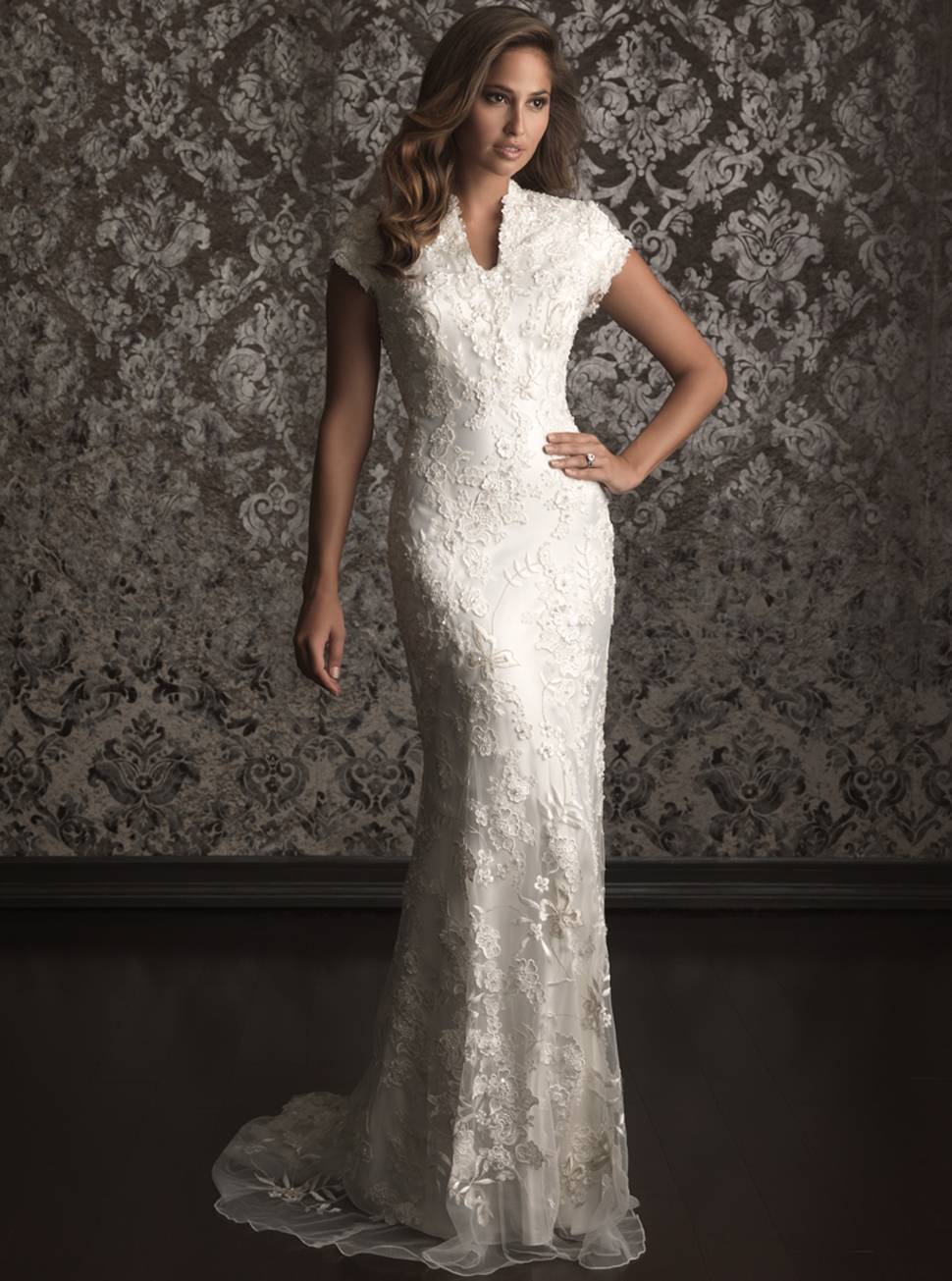 欧式鱼尾婚纱鱼尾包臀裙小拖尾婚纱礼服批发HS9182