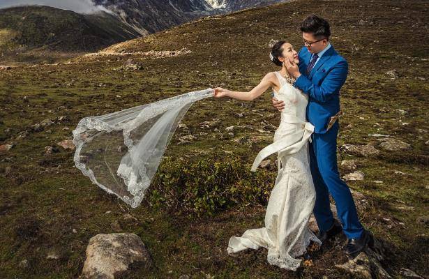 定做一件婚纱要多久？